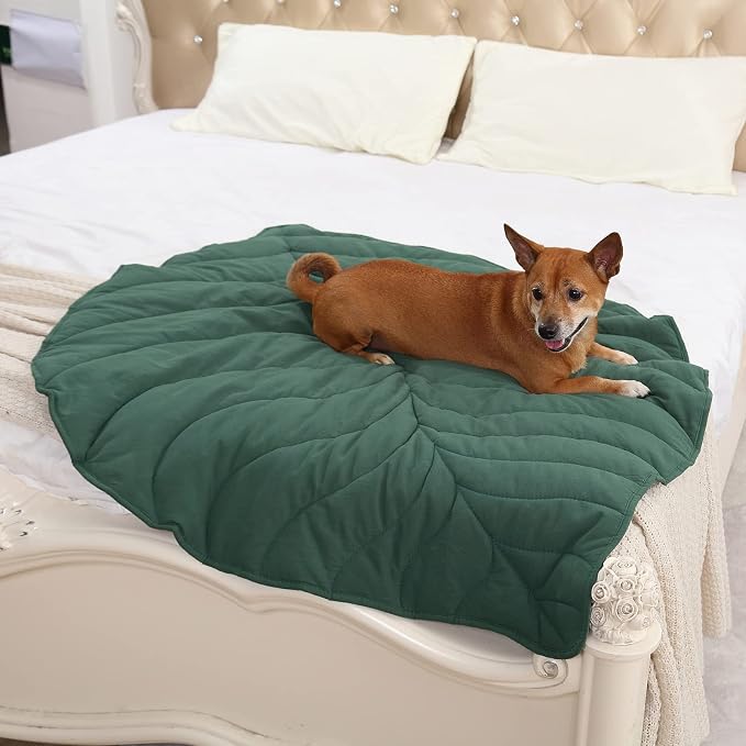 56x42 Inch Leaf Shaped Cotton Dog Blanket, Extra Large Pet Blanket for Small Medium Large Dogs, Machine Washable Puppy Mat for Couch Protection, Soft Plush Dog Bed for Furniture, Sofa, Floor