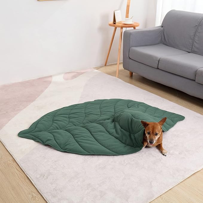56x42 Inch Leaf Shaped Cotton Dog Blanket, Extra Large Pet Blanket for Small Medium Large Dogs, Machine Washable Puppy Mat for Couch Protection, Soft Plush Dog Bed for Furniture, Sofa, Floor
