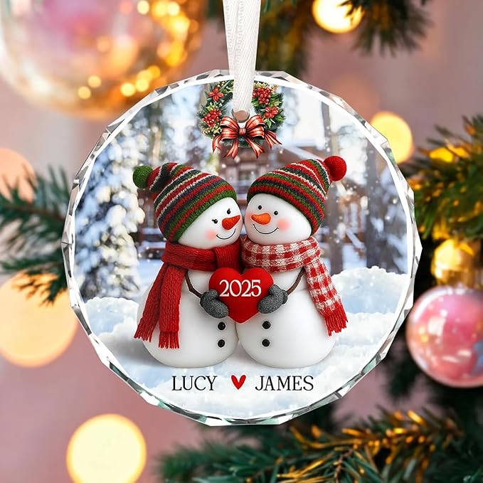 NAZENTI Personalized Snowman Couple Ornament 2025, Custom Glass Christmas Ornaments with Names, Snowman Lovers Holiday Decoration, Romantic Gift for Couples Newlyweds Keepsake 02