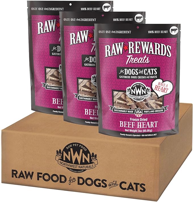 Northwest Naturals Raw Rewards Freeze-Dried Beef Heart Treats for Dogs and Cats - Bite-Sized Pieces - Healthy, 1 Ingredient, Human Grade Ingredients, All Natural, Proudly Made in USA, 3 Oz (Pack of 3)