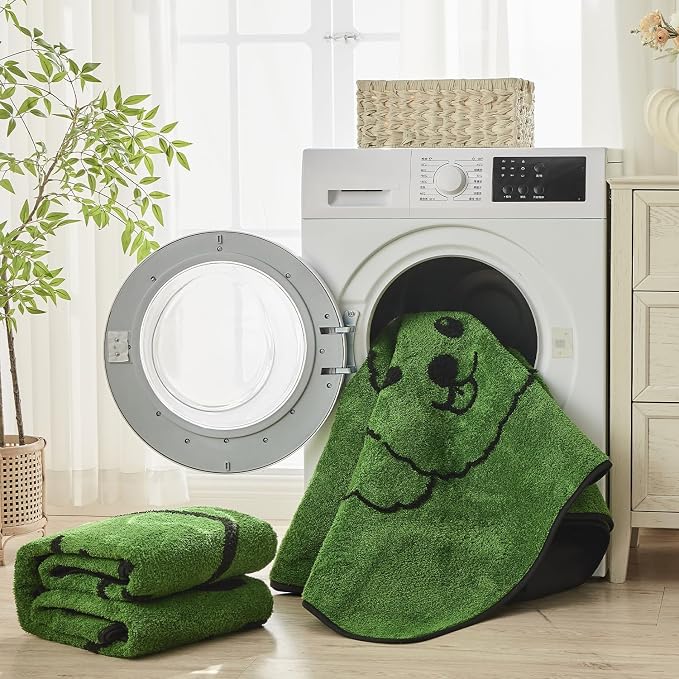 Reusable Puppy Pads , Washable Pee Pads for Dogs 18" x 30" 2 Pack | Super Absorbent & Leakproof Potty Training Pads, Plush Grass-Look With Non-Slip Backing For Crates, Playpens & Small Pets