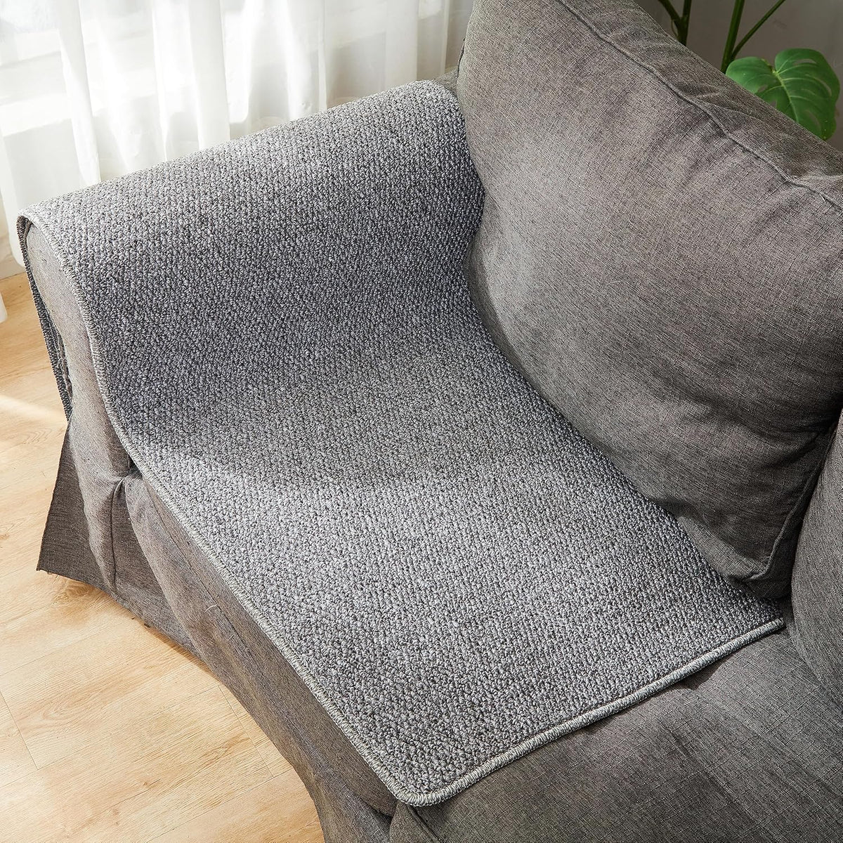 SHENGOCASE 67"x 23.6" Thickened Cat Wall Climbing Carpet, Cat Wall Furniture Scratcher, Scratching Post, Couch Sofa Protector (Grey)
